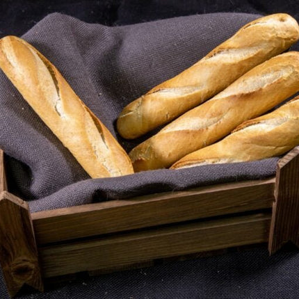 FRENCH BAGUETTE 28 ± 2 cm 160G (50PCS/BOX) - Hellenic Imports