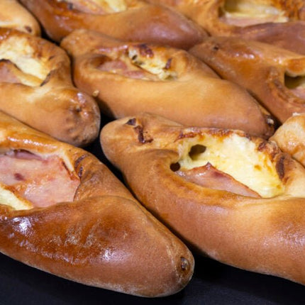 PEINIRLI BACON - HAM - GOUDA 177G (50PCS/BOX) - Hellenic Imports